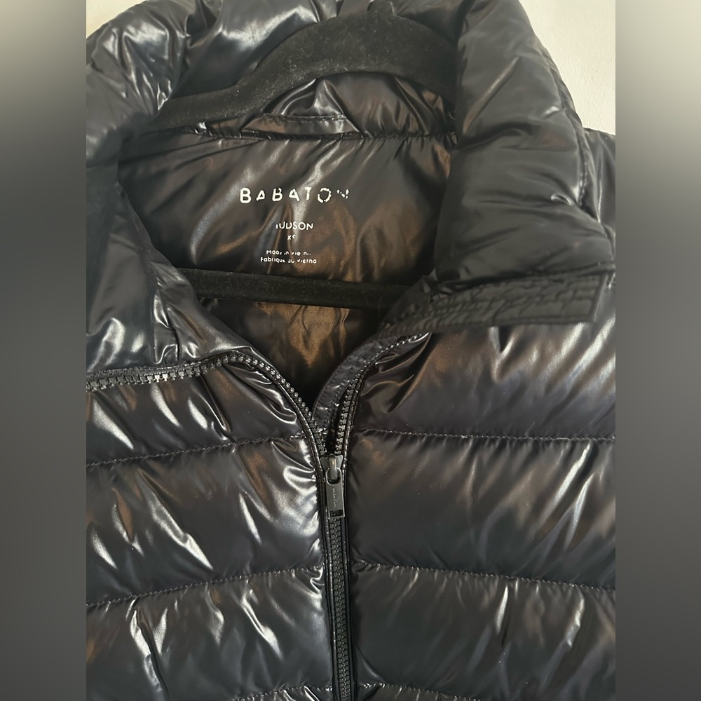 Aritzia Babaton Black Puffer Goose Down Shiny Jacket XS - Picture 9 of 10